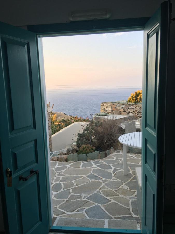 Kifines Suites Folegandros Town Luaran gambar